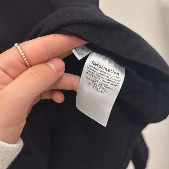 Reformation Stacey Knit Long Sleeve Top in Black with White Piping - L - Picture 6 of 6